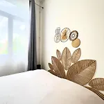 Le Repaire Des 12- Hypercentre, Jardin, Ideal Groupe, 5 5 Salles De Bain Apartment