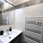 Le Repaire Des 12- Hypercentre, Jardin, Ideal Groupe, 5 5 Salles De Bain Saint-Omer (Pas-de-Calais)