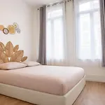 Le Repaire Des 12- Hypercentre, Jardin, Ideal Groupe, 5 5 Salles De Bain Apartment *