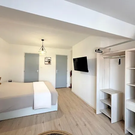 Le Repaire Des 12- Hypercentre, Jardin, Ideal Groupe, 5 5 Salles De Bain *